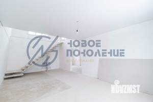 Дом 245м², 2-этажный, участок 10 сот.  