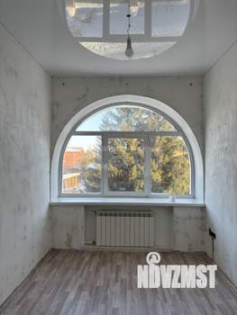 Дом 327м², 3-этажный, участок 13 сот.  