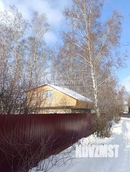 Дом 69м&sup2;, 2-этажный, участок 10 сот.  