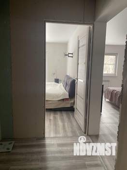 Дом 90м&sup2;, 2-этажный, участок 687 сот.  