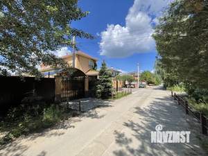 Коттедж 270м², 3-этажный, участок 9 сот.  