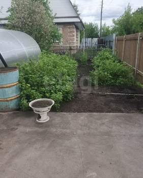 Дом 50м&sup2;, 2-этажный, участок 5 сот.  