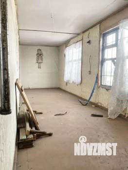 Дом 45м&sup2;, 2-этажный, участок 11 сот.  