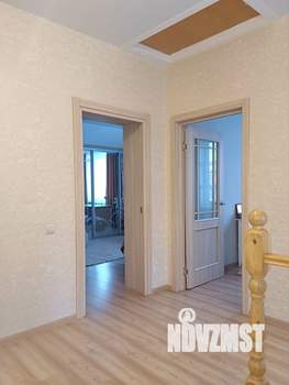 Коттедж 210м², 3-этажный, участок 9 сот.  