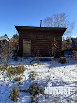 Дом 25м&sup2;, 2-этажный, участок 6 сот.  