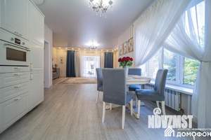 Дом 180м², 2-этажный, участок 10 сот.  