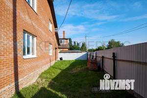 Коттедж 240м², 2-этажный, участок 5 сот.  