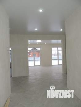 Коттедж 94м², 1-этажный, участок 4 сот.  