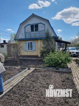 Дом 60м&sup2;, 2-этажный, участок 6 сот.  