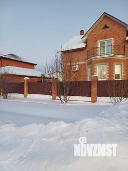 Коттедж 210м&sup2;, 3-этажный, участок 9 сот.  