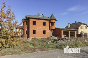 Дом 287м², 2-этажный, участок 9 сот.  