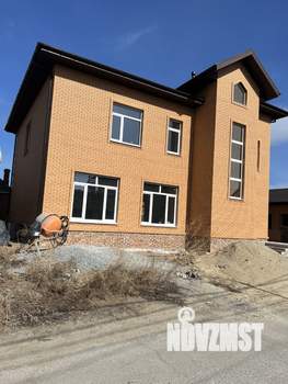 Коттедж 270м&sup2;, 2-этажный, участок 8 сот.  