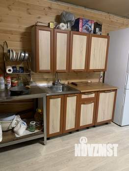 Дом 200м&sup2;, 2-этажный, участок 5 сот.  