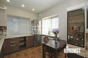 Дом 209м², 2-этажный, участок 7 сот.  