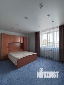 Коттедж 346м&sup2;, 2-этажный, участок 10 сот.  