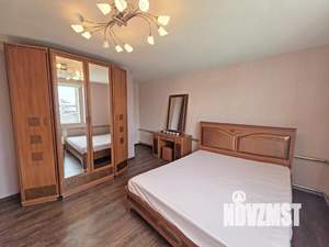 Коттедж 145м², 2-этажный, участок 9 сот.  
