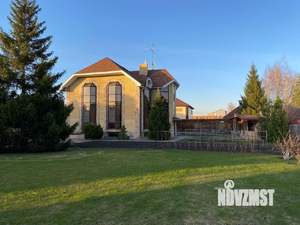 Коттедж 302м², 2-этажный, участок 20 сот.  