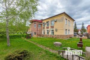 Дом 674м&sup2;, 2-этажный, участок 28 сот.  