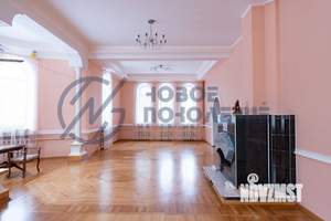 Коттедж 588м², 2-этажный, участок 18 сот.  