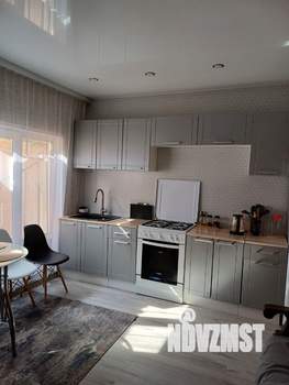 Дом 86м&sup2;, 2-этажный, участок 3 сот.  