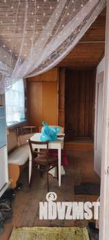 Дом 30м&sup2;, 2-этажный, участок 6 сот.  