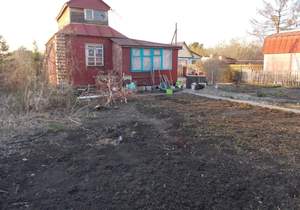 Дом 6м&sup2;, 2-этажный, участок 44 сот.  