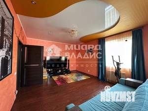 Дом 210м², 2-этажный, участок 10 сот.  