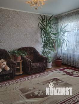 Дом 95м&sup2;, 1-этажный, участок 8 сот.  