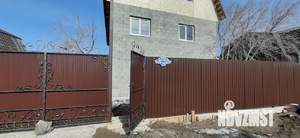 Дом 236м&sup2;, 3-этажный, участок 4 сот.  