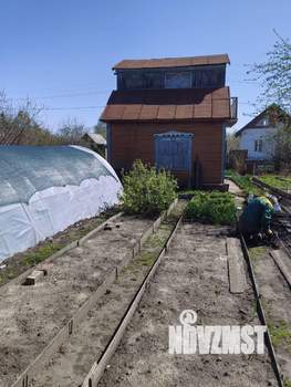 Дом 25м&sup2;, 2-этажный, участок 6 сот.  