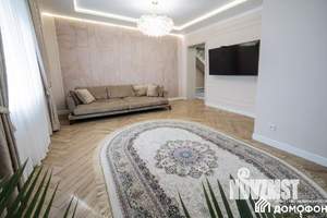 Коттедж 180м², 2-этажный, участок 9 сот.  