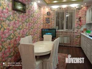 Дом 215м², 2-этажный, участок 5 сот.  