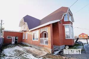 Дом 135м², 2-этажный, участок 15 сот.  