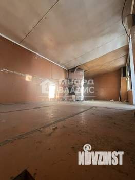 Дом 65м&sup2;, 2-этажный, участок 5 сот.  