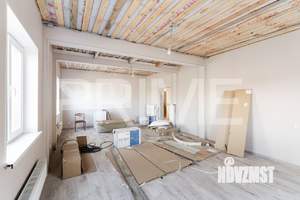 Дом 240м², 2-этажный, участок 8 сот.  