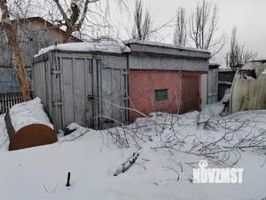 Дом 30м&sup2;, 2-этажный, участок 10 сот.  