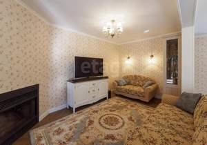 Дом 225м&sup2;, 2-этажный, участок 9 сот.  