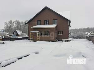 Дом 220м², 2-этажный, участок 8 сот.  