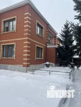 Коттедж 368м², 2-этажный, участок 18 сот.  