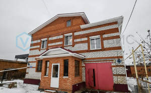 Дом 403м², 2-этажный, участок 18 сот.  