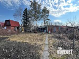 Дом 40м&sup2;, 2-этажный, участок 6 сот.  