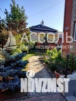 Коттедж 200м², 2-этажный, участок 11 сот.  