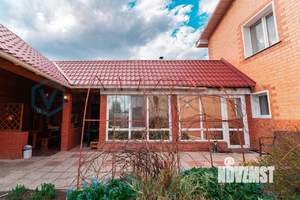 Коттедж 370м², 4-этажный, участок 9 сот.  