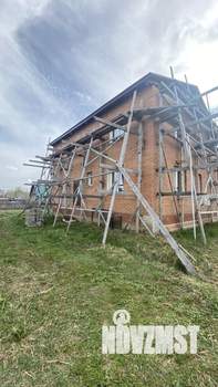 Коттедж 240м&sup2;, 2-этажный, участок 8 сот.  