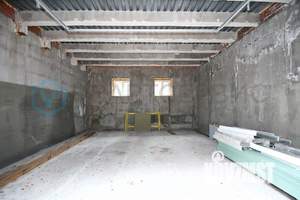 Коттедж 250м&sup2;, 2-этажный, участок 6 сот.  