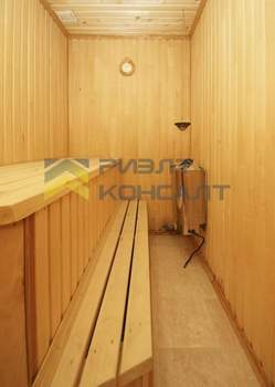 Дом 385м², 2-этажный, участок 15 сот.  