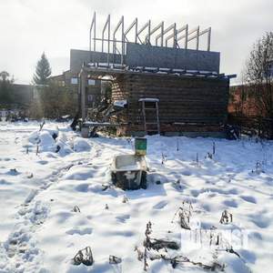 Дом 25м&sup2;, 2-этажный, участок 5 сот.  