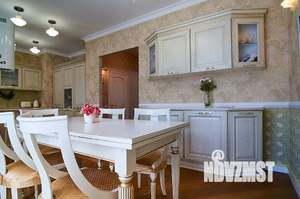 Таунхаус 300м², 4-этажный, участок 1 сот.  