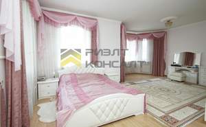 Дом 385м&sup2;, 2-этажный, участок 15 сот.  