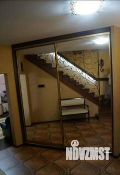 Коттедж 249м&sup2;, 2-этажный, участок 8 сот.  